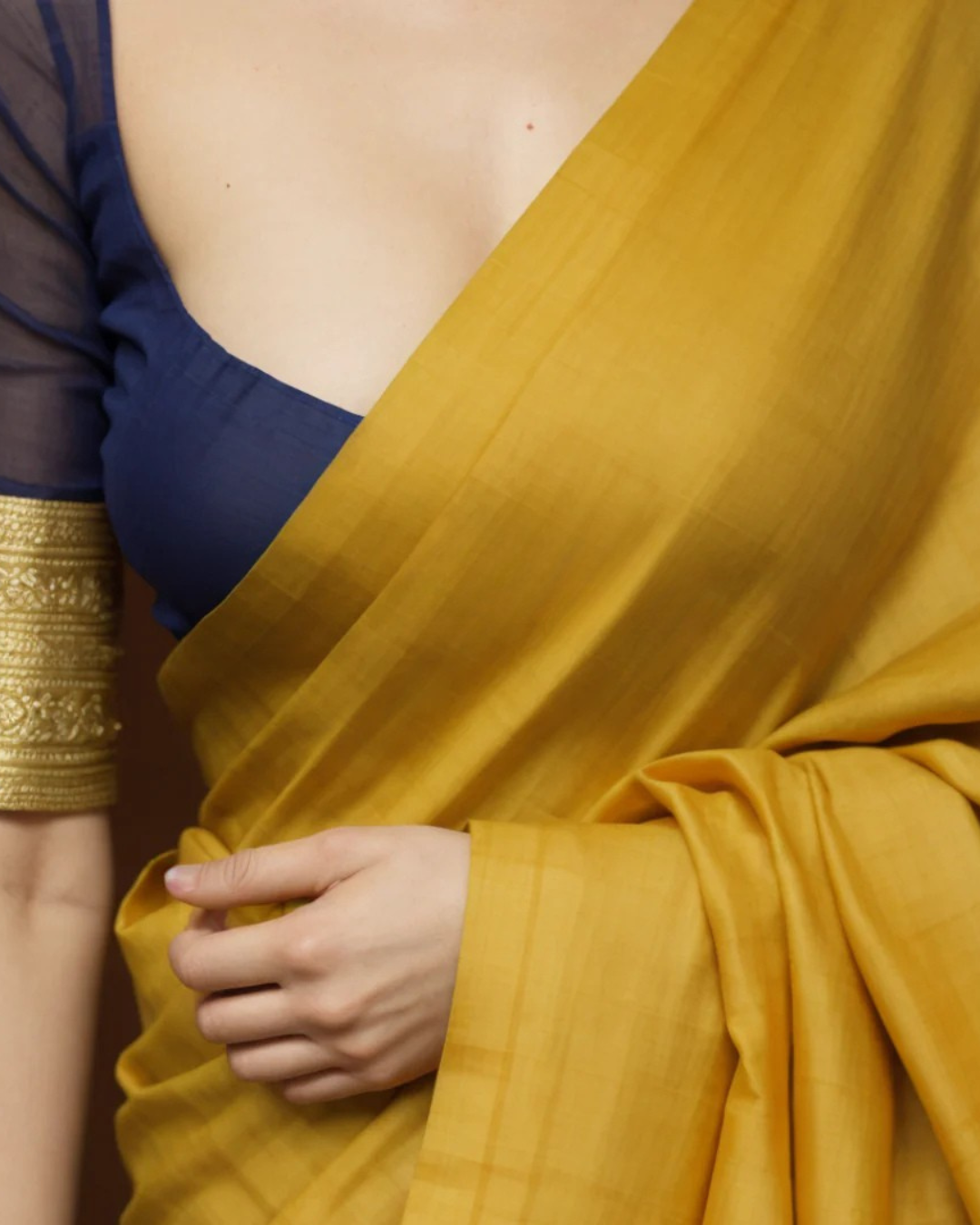 Luxe Whisper - Premium Muslin Saree