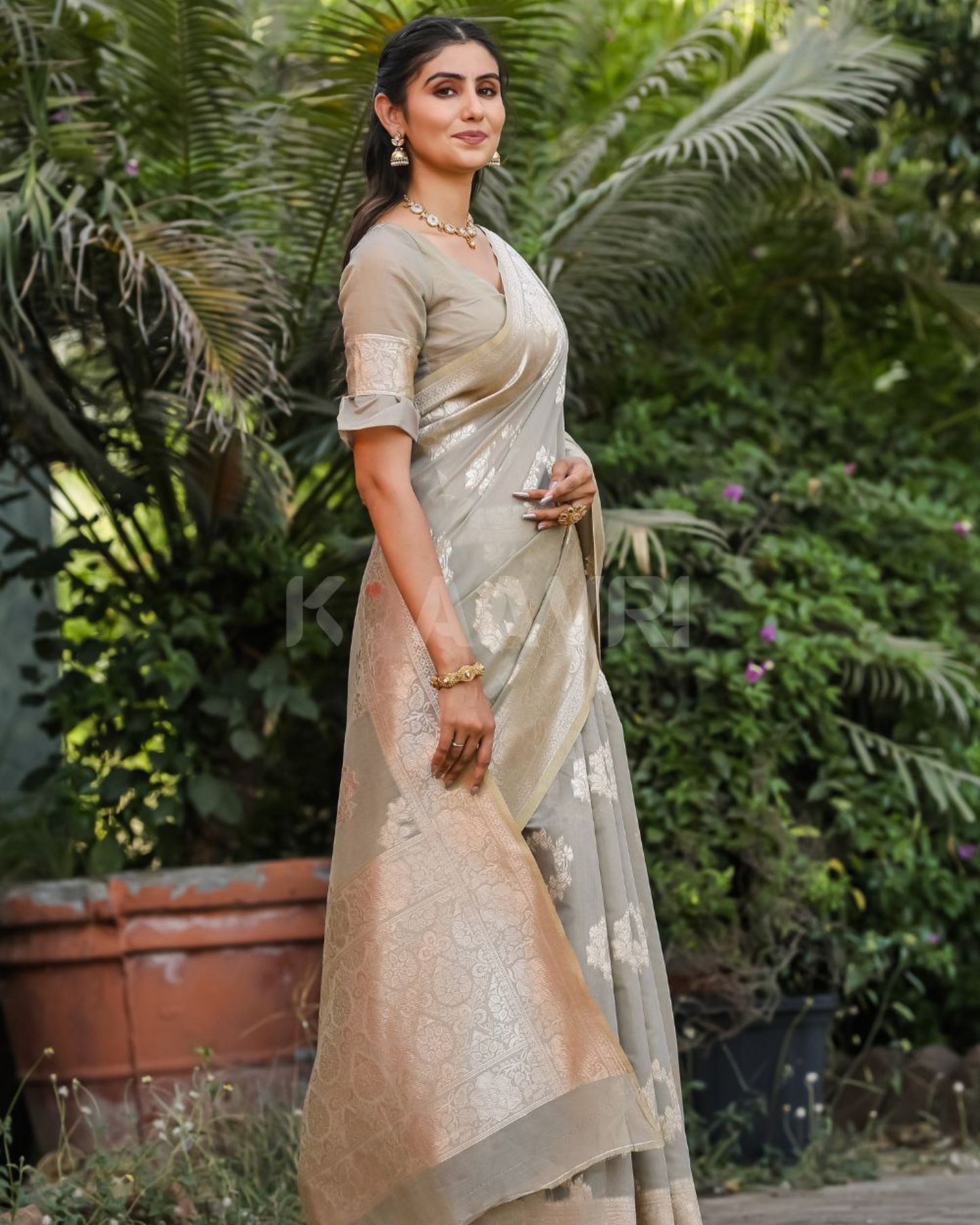 Vanilla Twilight - Dark Vanilla Chanderi Jacquard Saree