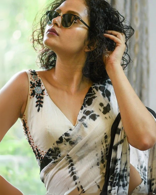 Monochrome Charm - Black & White Soft Cotton Saree